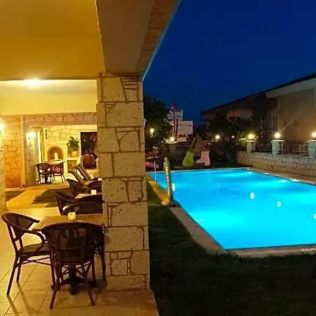 Fizzio فندق 5*