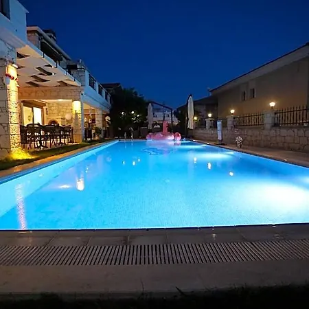Fizzio 5* ألاتشاتي